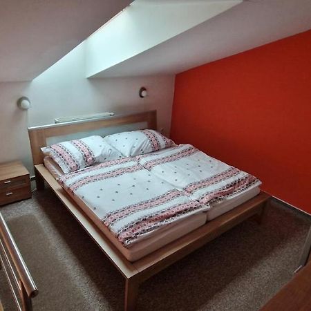 Boutique Penzion Slovenska - Penzion Bella Sicilia Prešov Buitenkant foto